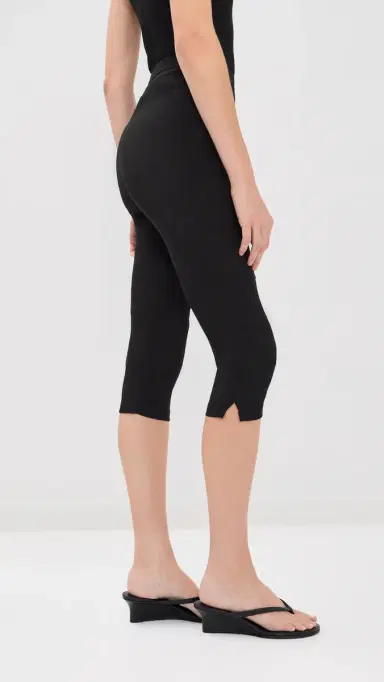 AZEEZA Shreya Capri Pants Black | Thumbnail 4 AZEEZA Shreya Capri Pants Black | Thumbnail 4