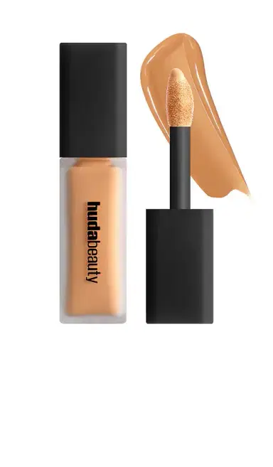 Huda Beauty Faux Filter Luminous Matte Concealer | Thumbnail 1 Huda Beauty Faux Filter Luminous Matte Concealer | Thumbnail 1