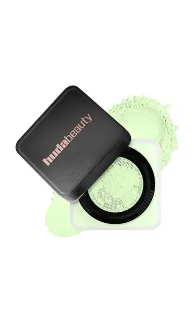 Huda Beauty Easy Bake Loose Powder | Thumbnail 1 Huda Beauty Easy Bake Loose Powder | Thumbnail 1