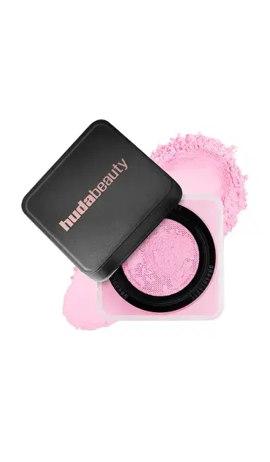 Huda Beauty Easy Bake Loose Powder | Thumbnail 1 Huda Beauty Easy Bake Loose Powder | Thumbnail 1