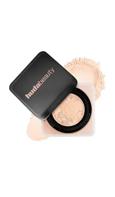Huda Beauty Easy Bake Loose Powder | Thumbnail 1 Huda Beauty Easy Bake Loose Powder | Thumbnail 1
