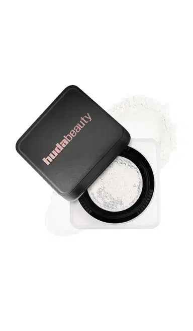 Huda Beauty Easy Bake Loose Powder | Thumbnail 1 Huda Beauty Easy Bake Loose Powder | Thumbnail 1