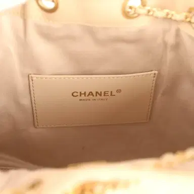Chanel Pre-owned Chanel Small 25 Hobo Bag Beige Caviar Antique Gold Hardware | Thumbnail 8 Chanel Pre-owned Chanel Small 25 Hobo Bag Beige Caviar Antique Gold Hardware | Thumbnail 8