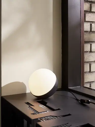 Louis Poulsen Vilhelm Lauritzen Vl Studio Table Lamp - Black Medium | Thumbnail 9 Louis Poulsen Vilhelm Lauritzen Vl Studio Table Lamp - Black Medium | Thumbnail 9