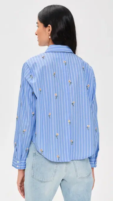 L'AGENCE Cosette Crop High Low hirt Blue tripe/equin Flower | Thumbnail 3 L'AGENCE Cosette Crop High Low hirt Blue tripe/equin Flower | Thumbnail 3