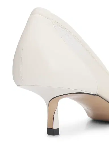 Jacquemus Women's Tourni Leather Pumps - White | Thumbnail 5 Jacquemus Women's Tourni Leather Pumps - White | Thumbnail 5
