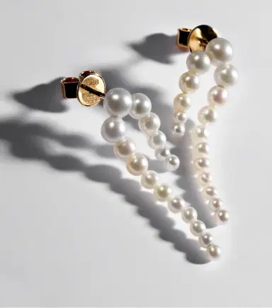 Sophie Bille Brahe Petite Perle Nuit 14Kt gold and pearl earrings | Thumbnail 5 Sophie Bille Brahe Petite Perle Nuit 14Kt gold and pearl earrings | Thumbnail 5