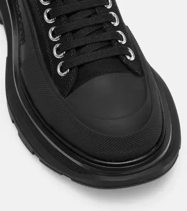 Alexander McQueen Tread Slick leather sneakers | Thumbnail 3 Alexander McQueen Tread Slick leather sneakers | Thumbnail 3