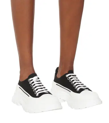 Alexander McQueen Tread Slick canvas platform sneakers | Thumbnail 2 Alexander McQueen Tread Slick canvas platform sneakers | Thumbnail 2