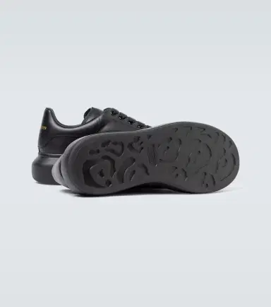 Alexander McQueen Oversized leather sneakers | Thumbnail 2 Alexander McQueen Oversized leather sneakers | Thumbnail 2