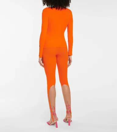 Jacquemus Le Cardigan Tordu cardigan | Thumbnail 4 Jacquemus Le Cardigan Tordu cardigan | Thumbnail 4