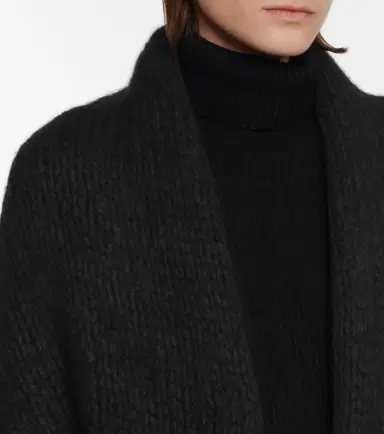 Gabriela Hearst Lauren cashmere scarf | Thumbnail 2 Gabriela Hearst Lauren cashmere scarf | Thumbnail 2