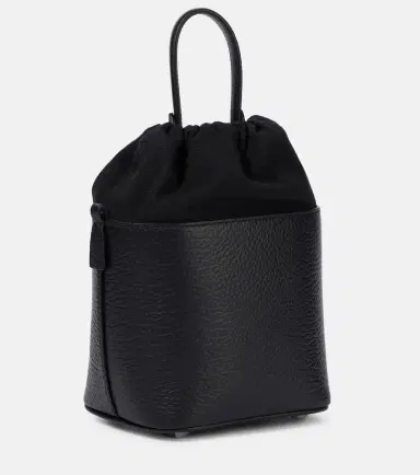 Maison Margiela 5AC leather bucket bag | Thumbnail 2 Maison Margiela 5AC leather bucket bag | Thumbnail 2