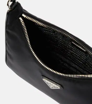Prada Re-Edition 2005 Mini shoulder bag | Thumbnail 3 Prada Re-Edition 2005 Mini shoulder bag | Thumbnail 3