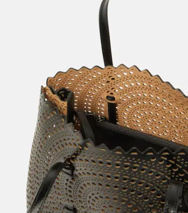 Alaïa Alaïa Le Mina 32 New Vienne leather tote bag | Thumbnail 3 Alaïa Alaïa Le Mina 32 New Vienne leather tote bag | Thumbnail 3