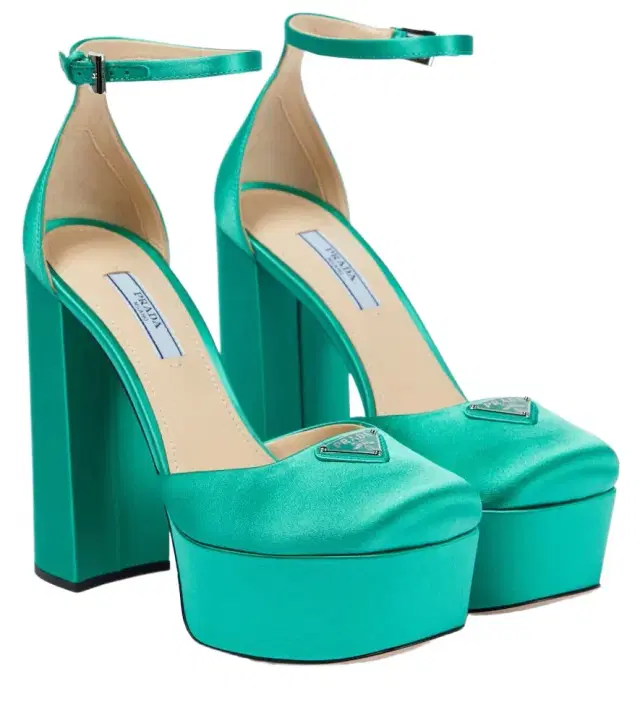 Satin platform pumps Satin platform pumps