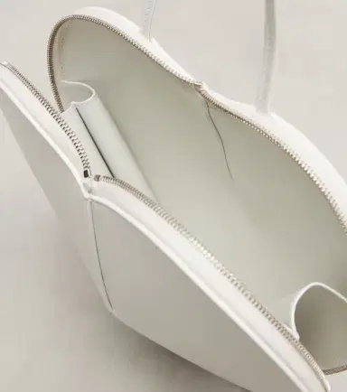 Alaia Alaïa Le Coeur leather crossbody bag | Thumbnail 4 Alaia Alaïa Le Coeur leather crossbody bag | Thumbnail 4