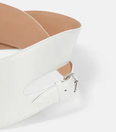 Alaïa Alaïa Cut-out leather belt | Thumbnail 2 Alaïa Alaïa Cut-out leather belt | Thumbnail 2