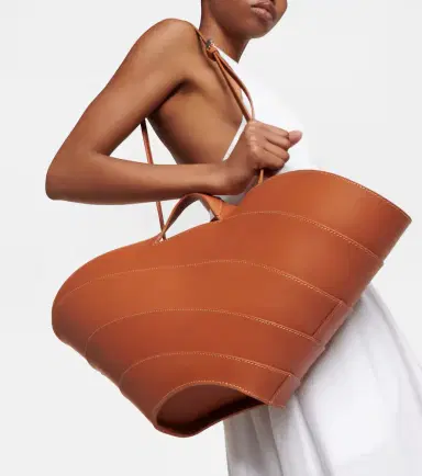 Alaïa Alaïa Khaima Medium leather tote bag | Thumbnail 2 Alaïa Alaïa Khaima Medium leather tote bag | Thumbnail 2
