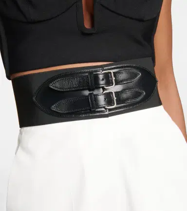 Alaia Alaïa Belted high-rise shorts | Thumbnail 5 Alaia Alaïa Belted high-rise shorts | Thumbnail 5