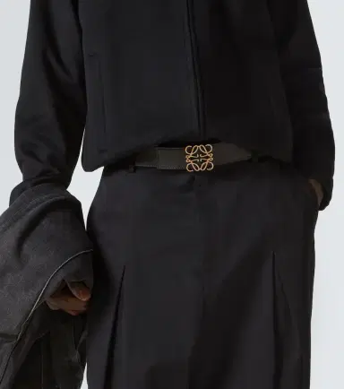 Loewe Anagram reversible leather belt | Thumbnail 4 Loewe Anagram reversible leather belt | Thumbnail 4