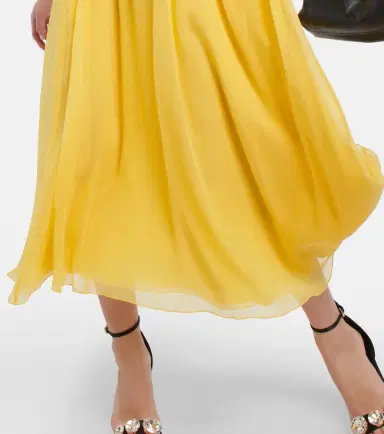 Giambattista Valli Off-the-shoulder silk gown | Thumbnail 5 Giambattista Valli Off-the-shoulder silk gown | Thumbnail 5