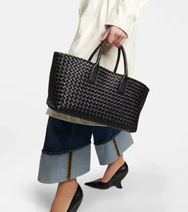 Bottega Veneta Cabat Small leather tote bag | Thumbnail 2 Bottega Veneta Cabat Small leather tote bag | Thumbnail 2