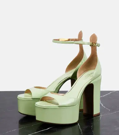 Valentino Garavani VLogo patent leather platform sandals | Thumbnail 3 Valentino Garavani VLogo patent leather platform sandals | Thumbnail 3