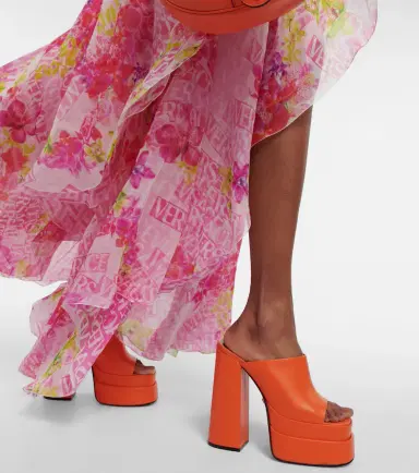 Versace Leather platform mules | Thumbnail 5 Versace Leather platform mules | Thumbnail 5