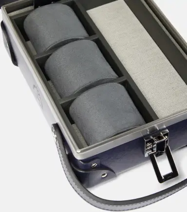 Globe-Trotter Centenary watch case | Thumbnail 4 Globe-Trotter Centenary watch case | Thumbnail 4