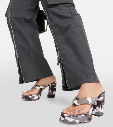 Gia Borghini Gia 17 Uni camouflage platform thong sandals | Thumbnail 6 Gia Borghini Gia 17 Uni camouflage platform thong sandals | Thumbnail 6