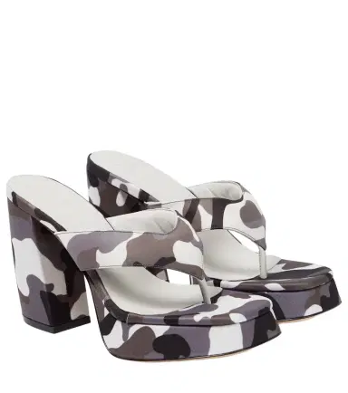 Gia Borghini Gia 17 Uni camouflage platform thong sandals | Thumbnail 1 Gia Borghini Gia 17 Uni camouflage platform thong sandals | Thumbnail 1
