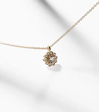 Sophie Bille Brahe Soleil Simple 18kt gold necklace with diamonds | Thumbnail 5 Sophie Bille Brahe Soleil Simple 18kt gold necklace with diamonds | Thumbnail 5