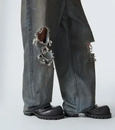 Balenciaga Distressed jeans | Thumbnail 6 Balenciaga Distressed jeans | Thumbnail 6