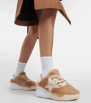 Stella McCartney Loop sneakers | Thumbnail 6 Stella McCartney Loop sneakers | Thumbnail 6