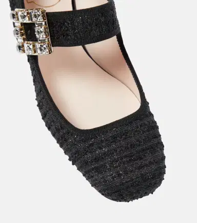 Roger Vivier Très Vivier embellished Mary Jane pumps | Thumbnail 3 Roger Vivier Très Vivier embellished Mary Jane pumps | Thumbnail 3