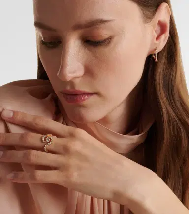 Sophie Bille Brahe Ocean de Ciel 18kt gold ring with diamonds | Thumbnail 4 Sophie Bille Brahe Ocean de Ciel 18kt gold ring with diamonds | Thumbnail 4