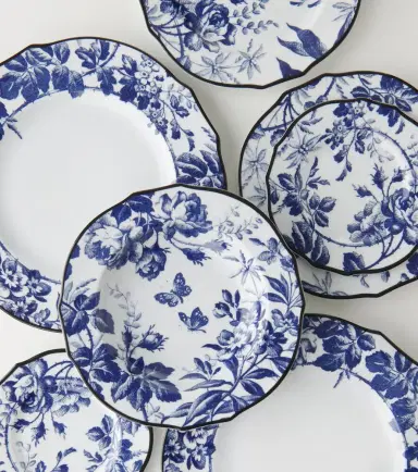 Gucci Herbarium set of two accent plates | Thumbnail 2 Gucci Herbarium set of two accent plates | Thumbnail 2