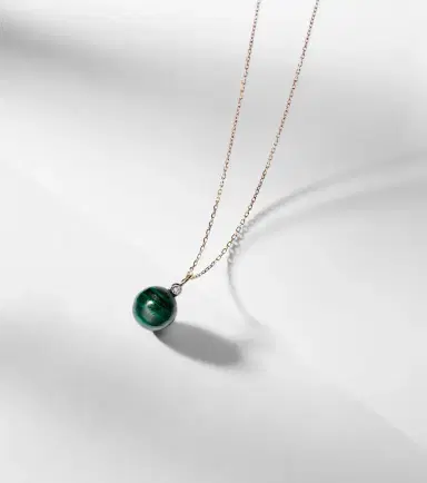 Mateo 14kt gold dot necklace with malachite and diamond | Thumbnail 6 Mateo 14kt gold dot necklace with malachite and diamond | Thumbnail 6