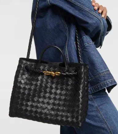 Bottega Veneta Andiamo Medium leather tote bag | Thumbnail 7 Bottega Veneta Andiamo Medium leather tote bag | Thumbnail 7