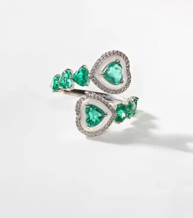 Kamyen Heart 18kt white gold ring with emeralds and diamonds | Thumbnail 2 Kamyen Heart 18kt white gold ring with emeralds and diamonds | Thumbnail 2