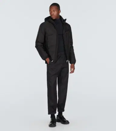Prada Re-Nylon puffer jacket | Thumbnail 5 Prada Re-Nylon puffer jacket | Thumbnail 5