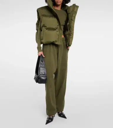 Wardrobe.NYC Wardrobe. NYC Cropped down vest | Thumbnail 3 Wardrobe.NYC Wardrobe. NYC Cropped down vest | Thumbnail 3
