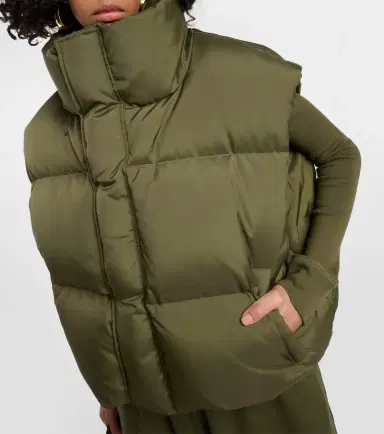 Wardrobe.NYC Wardrobe. NYC Cropped down vest | Thumbnail 5 Wardrobe.NYC Wardrobe. NYC Cropped down vest | Thumbnail 5