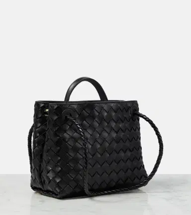 Bottega Veneta Andiamo Small leather tote bag | Thumbnail 3 Bottega Veneta Andiamo Small leather tote bag | Thumbnail 3