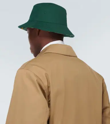 Burberry Check reversible twill bucket hat | Thumbnail 3 Burberry Check reversible twill bucket hat | Thumbnail 3