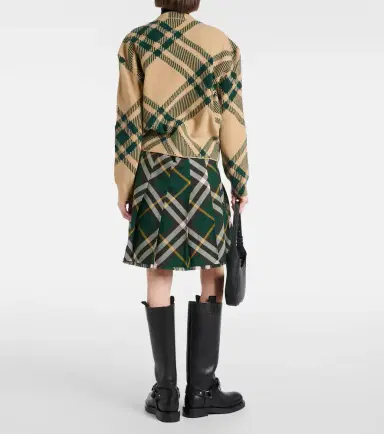 Burberry Check wool-blend cardigan | Thumbnail 6 Burberry Check wool-blend cardigan | Thumbnail 6
