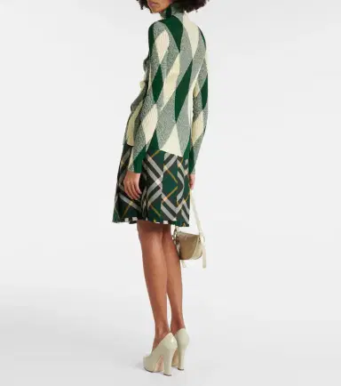 Burberry Argyle cotton and silk sweater | Thumbnail 3 Burberry Argyle cotton and silk sweater | Thumbnail 3
