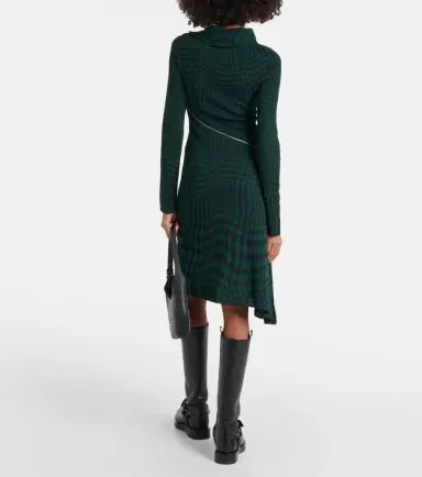 Burberry Check wool-blend midi dress | Thumbnail 4 Burberry Check wool-blend midi dress | Thumbnail 4
