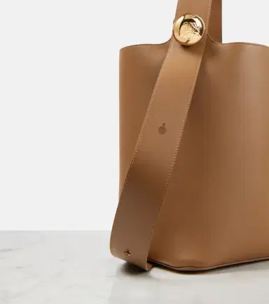 Loewe Pebble Medium leather bucket bag | Thumbnail 6 Loewe Pebble Medium leather bucket bag | Thumbnail 6